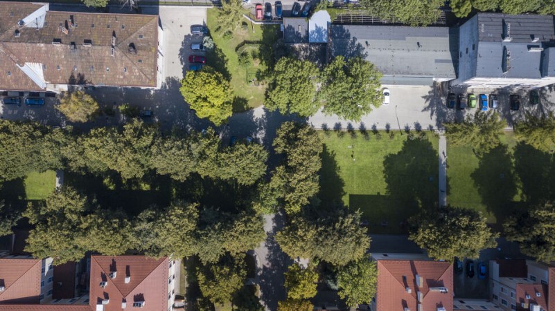 Dron - Widok plac szpitala i budynki 2, 3, 5, 8