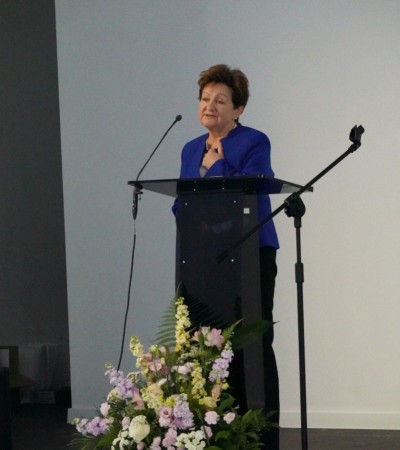 na zdjęciu osoba przemawiająca-Irena Puszkarz